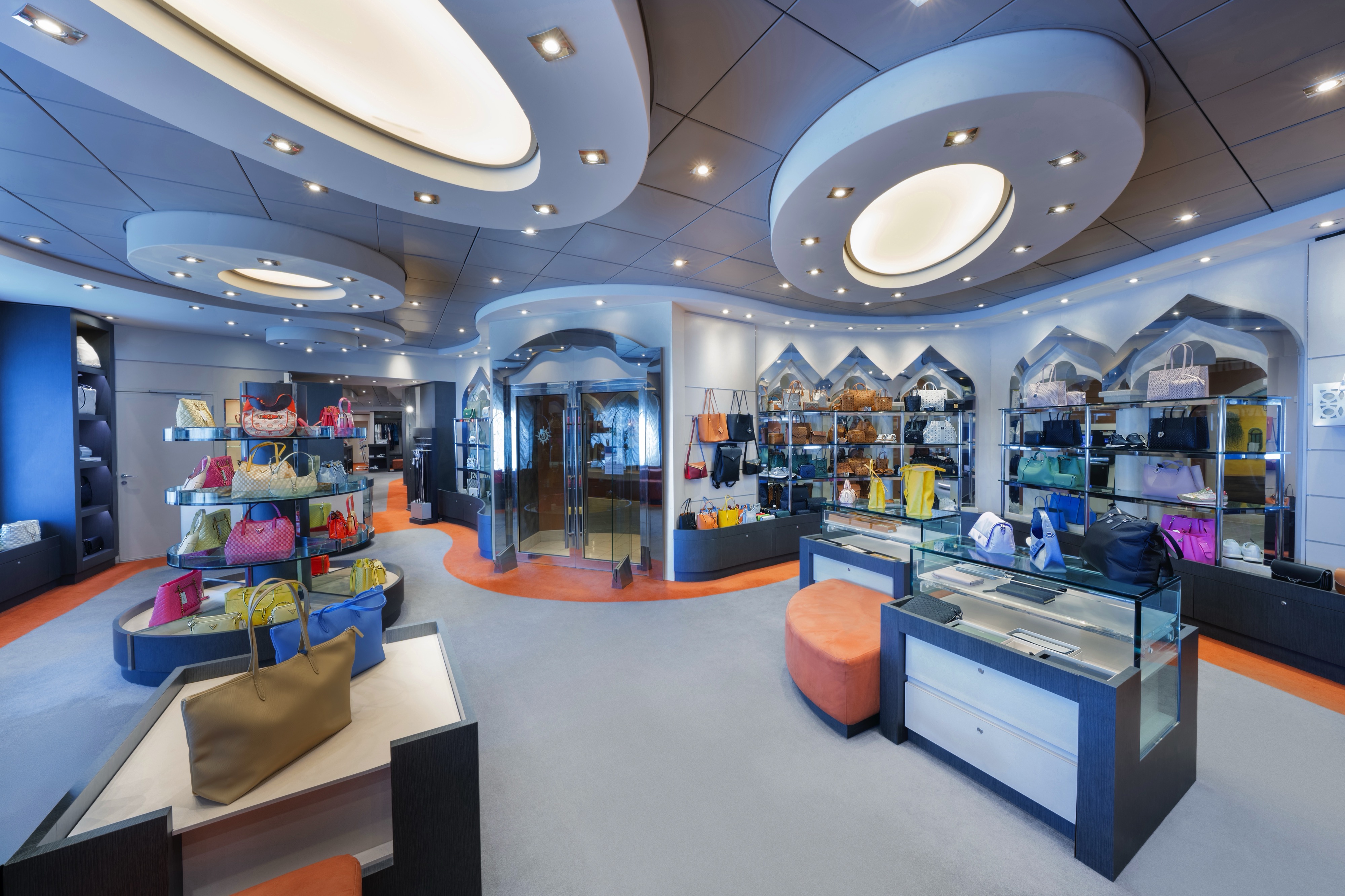 MSC Divina - Shopping